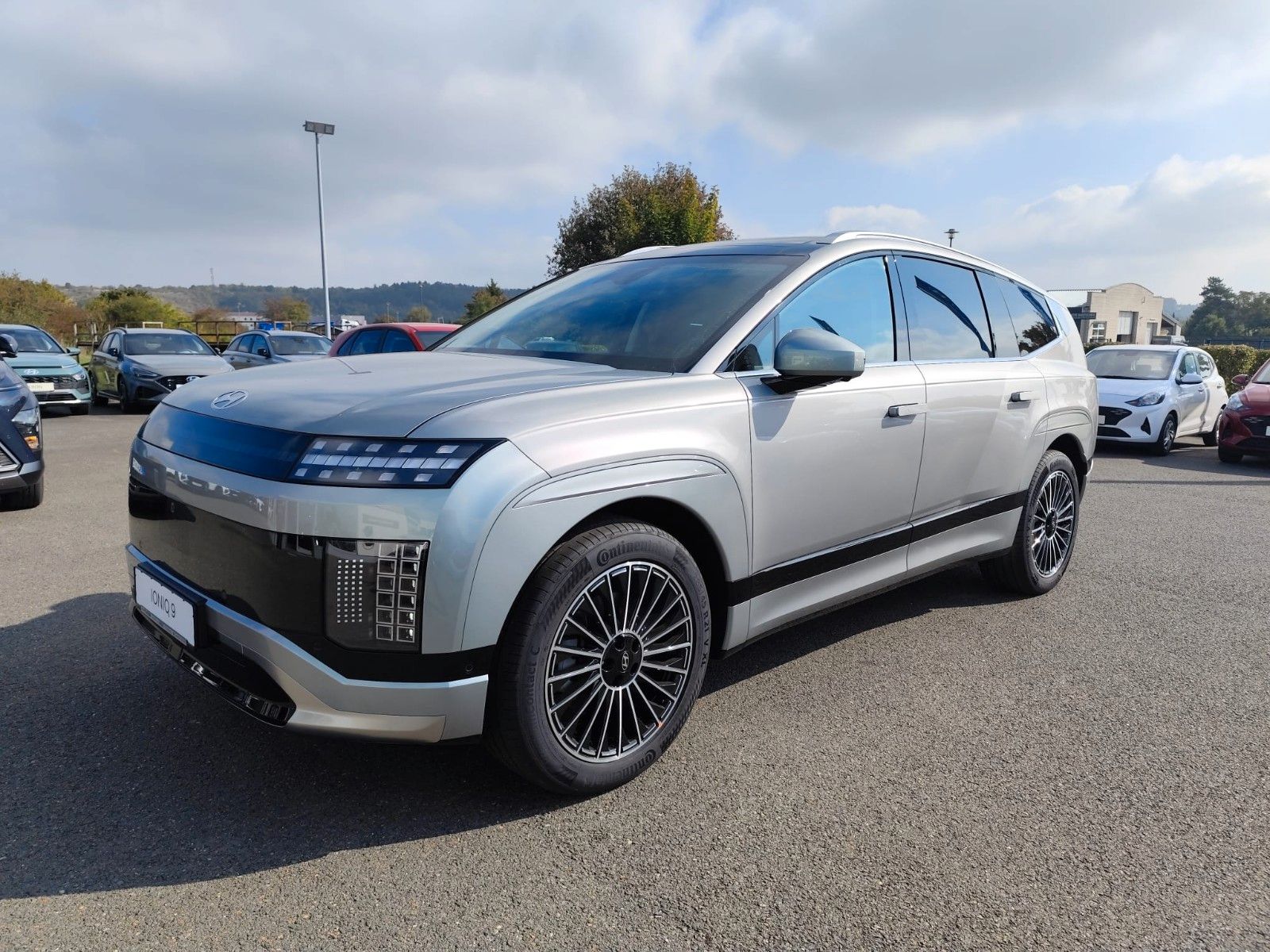 Hyundai IONIQ 9 7-Sitzer 110kWh (307PS) 4WD UNIQ