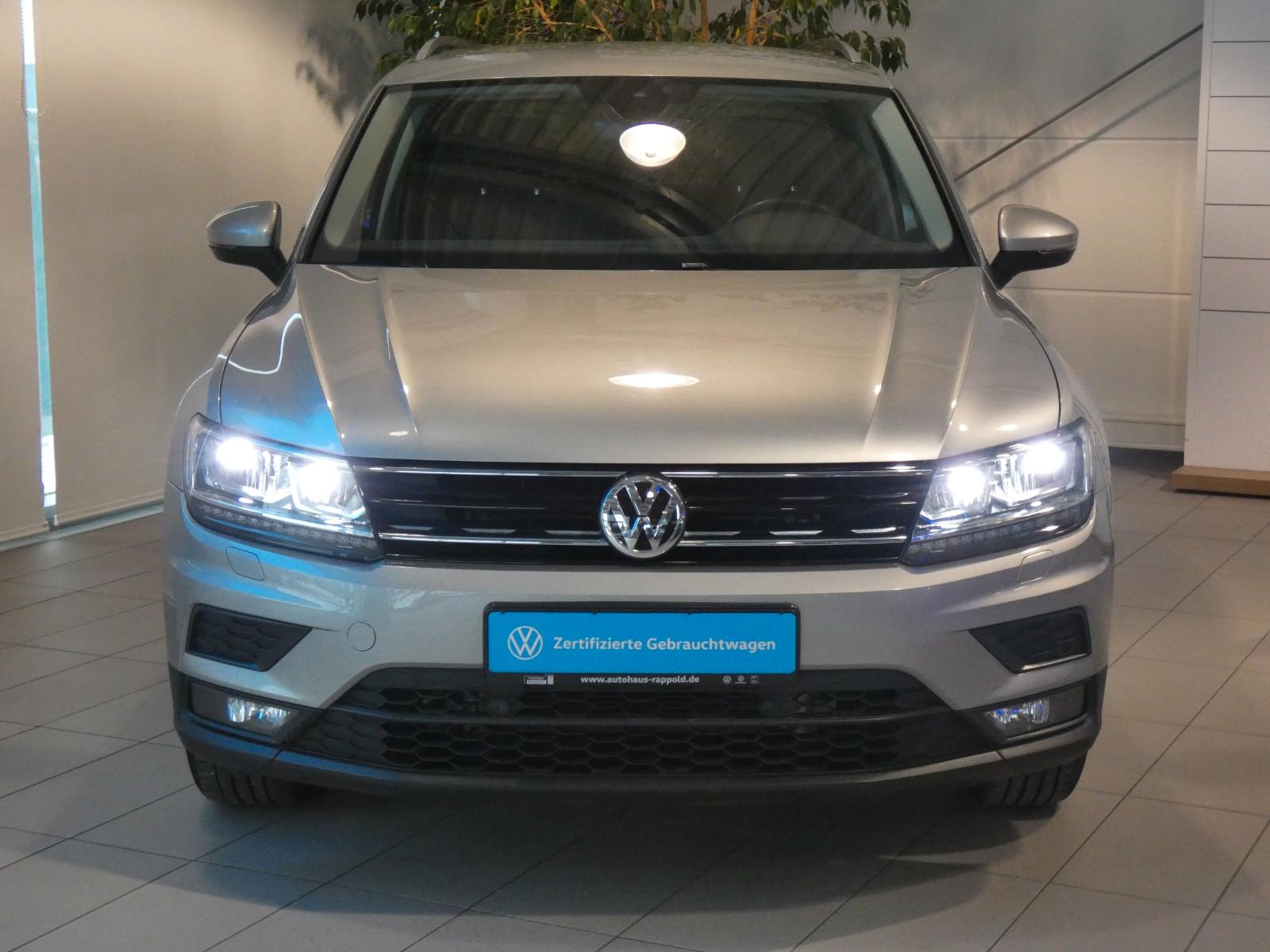 Volkswagen Tiguan 1.4 TSI Sound DSG AHK LED SCHEINWERFER