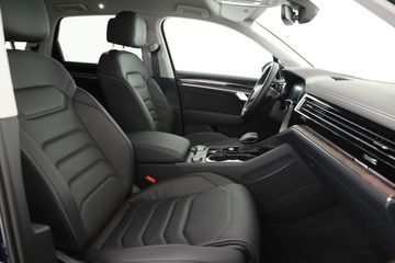 Volkswagen Touareg - 7