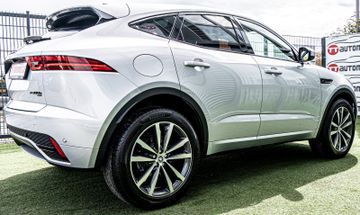 Fahrzeugabbildung Jaguar E-PACE R-DYN. SE AWD BLACK-PACK PANO|HUD|KAMERA