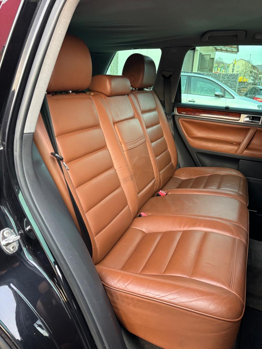 Volkswagen Touareg 2005 — photo 20