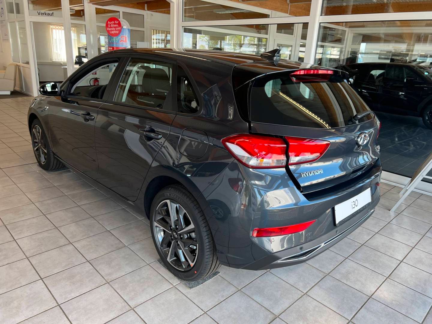 Fahrzeugabbildung Hyundai i30 FL  Turbo, Trend