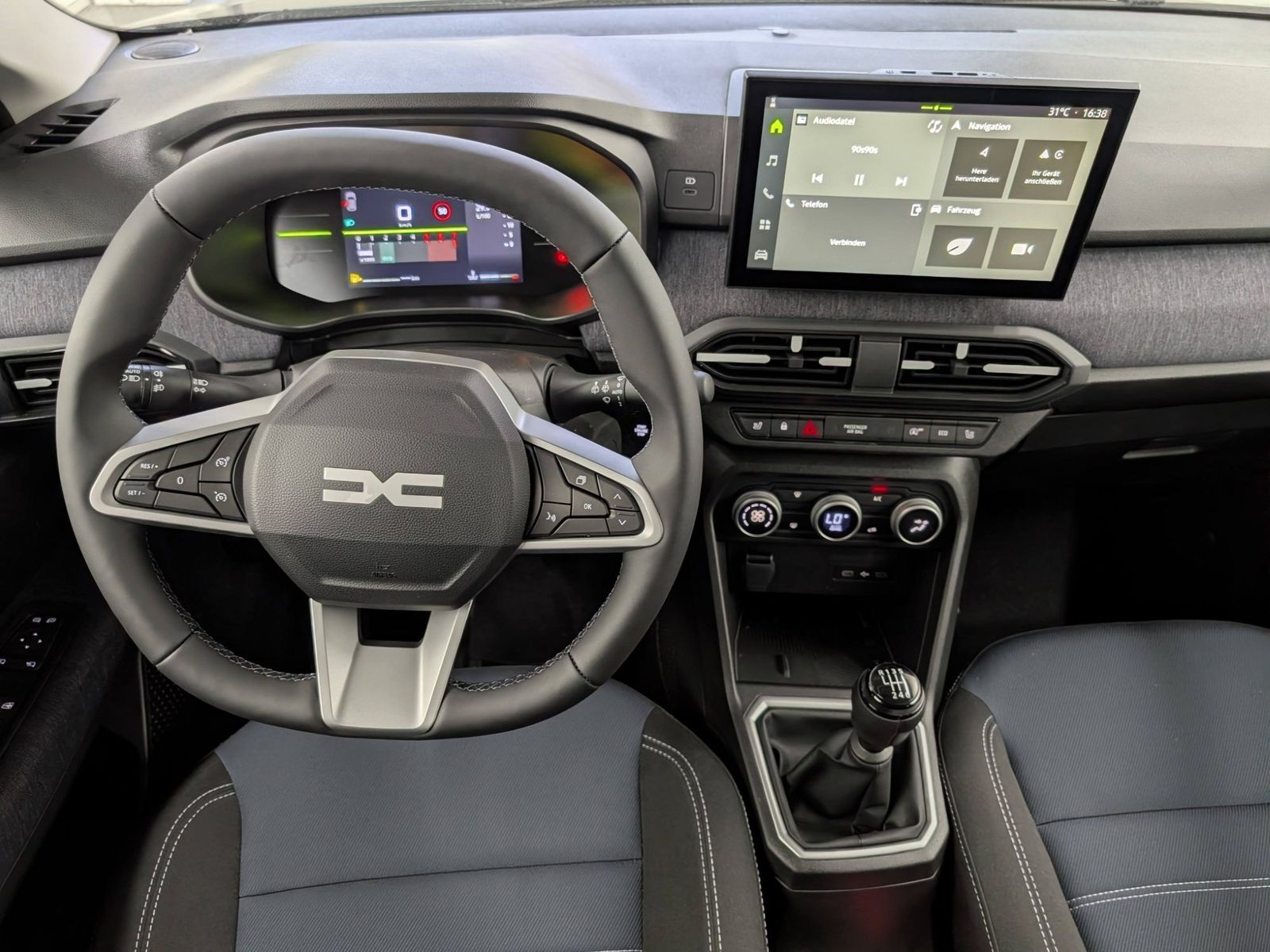 DACIA Jogger Journey TCe 110 Media Nav – Bild 13