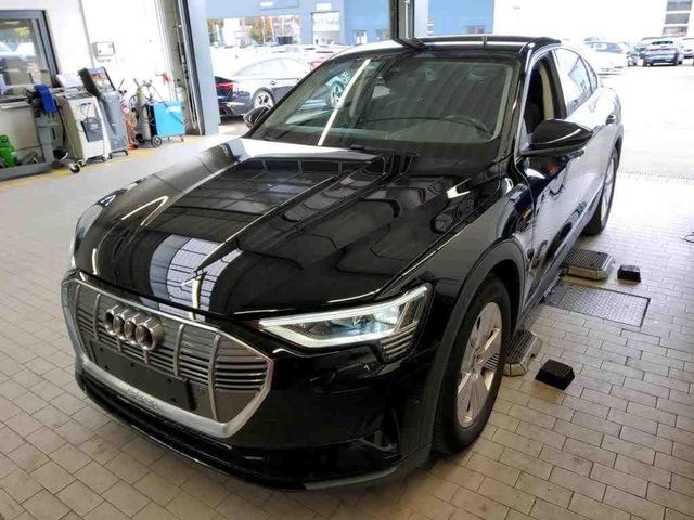 Audi E-TRON SPORTBACK 50 Q ALARM/CARPLAY/B&O/KAMERA