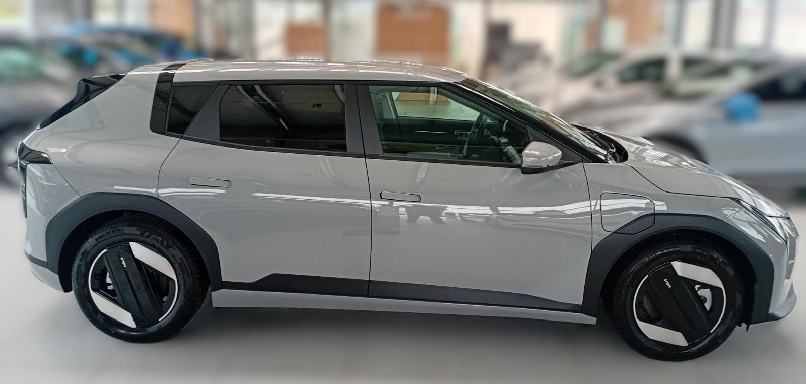 Kia EV4 81,4 kWh Earth+TEC+UP+WIC