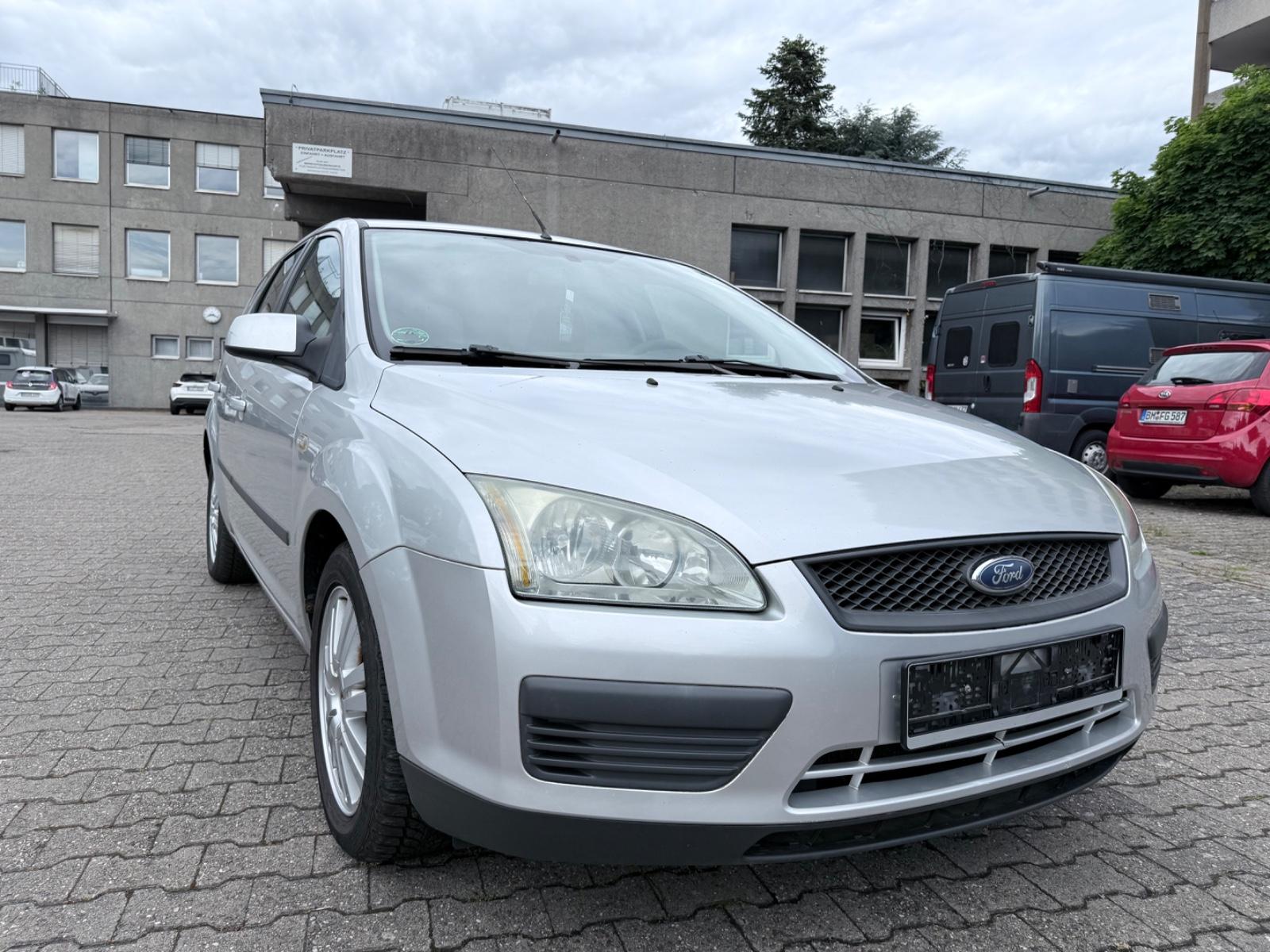 Ford Focus Turnier Fun X AHK / TÜV NEU