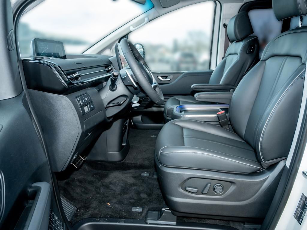 Fahrzeugabbildung Hyundai STARIA 7-Sitzer HEV SIGNATURE Panoramadach