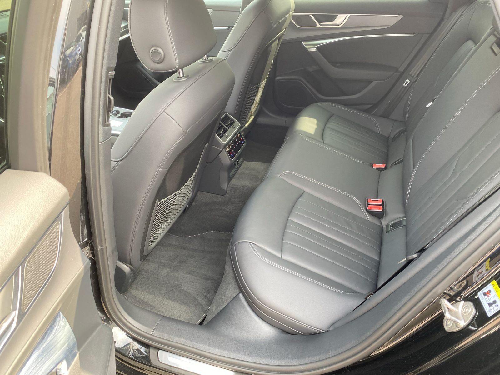Audi A6 - Bild 8
