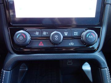 Bild 20 Ford Ranger 3.0 Platinium DOKA ACC B&O