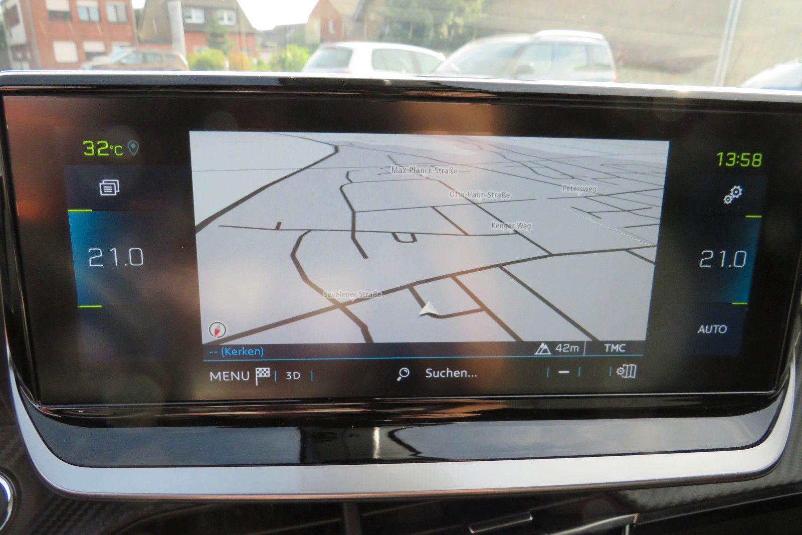 Fahrzeugabbildung Peugeot 2008 e- ALLURE NAVI GRA APP-CON SITZH. PDC 1.HD