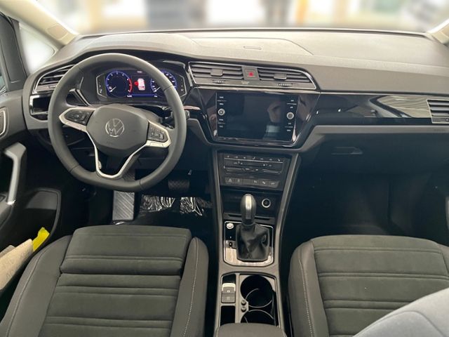 Fahrzeugabbildung Volkswagen Touran 1.5 TSI DSG HIGHLINE AHK BLACK STYLE FSH