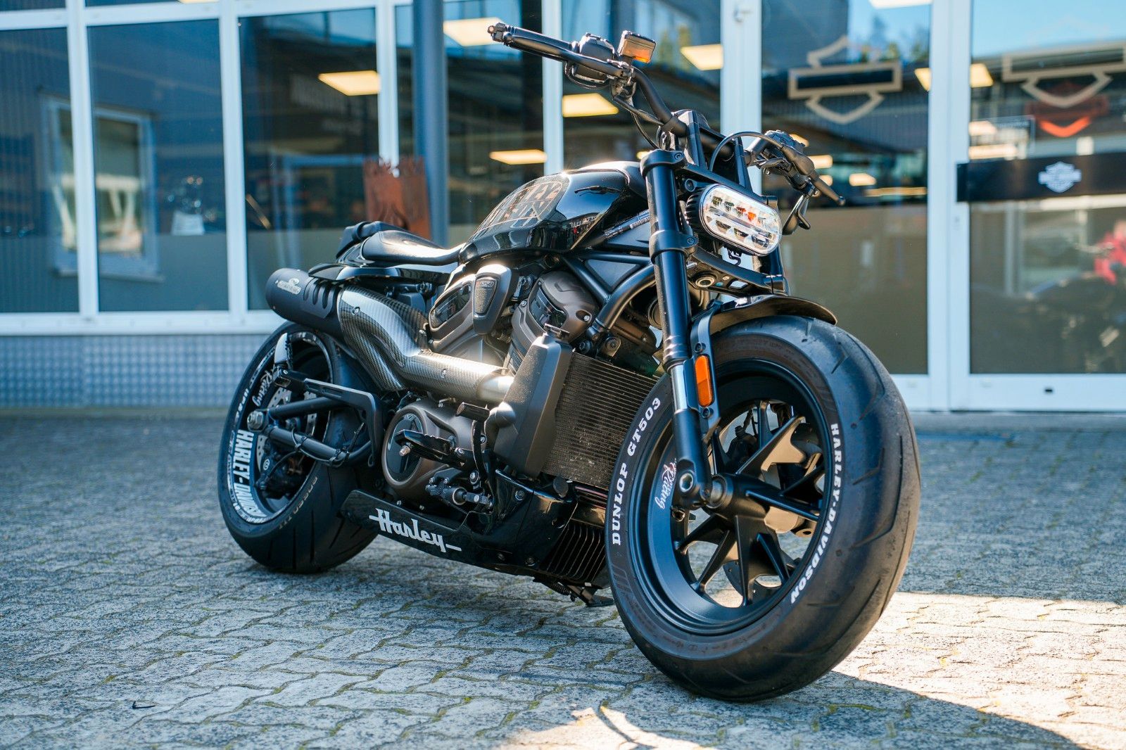 Fahrzeugabbildung Harley-Davidson Sportster S RH1250S - Jekill & Hyde-Thunderbike
