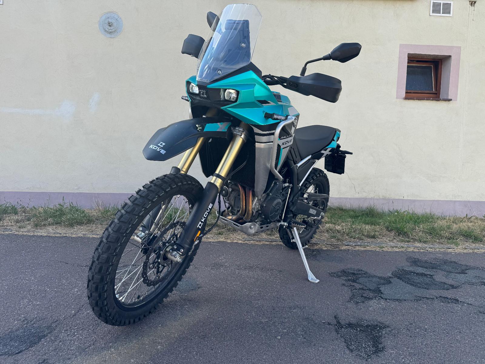 KOVE 800X Rally
