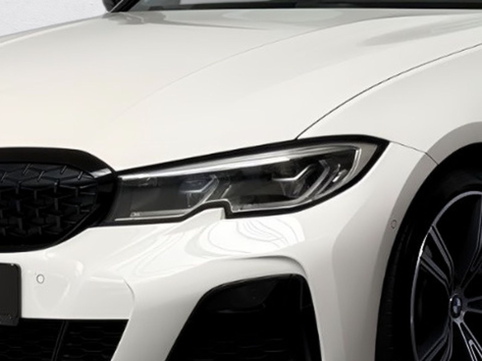 BMW M340d 3 Touring xDrive/PANO/LASER/AHK/DAP/HARMAN imagem 2
