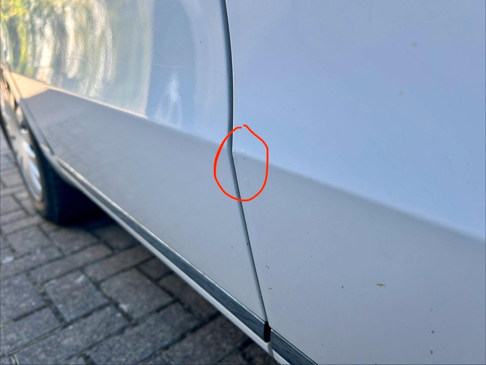 Volkswagen Passat 2011 — photo 15