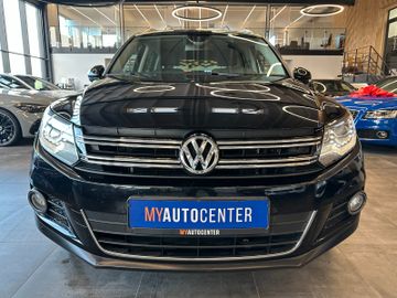 Volkswagen Tiguan Sport & Style 4Motion *BiXenon*Navi*AHK*
