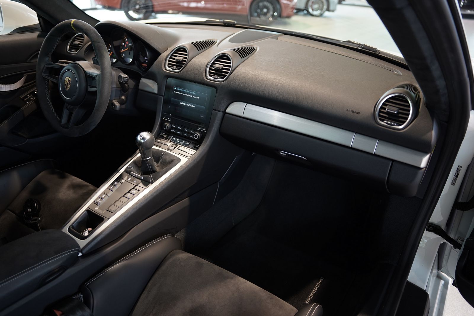 Porsche Cayman