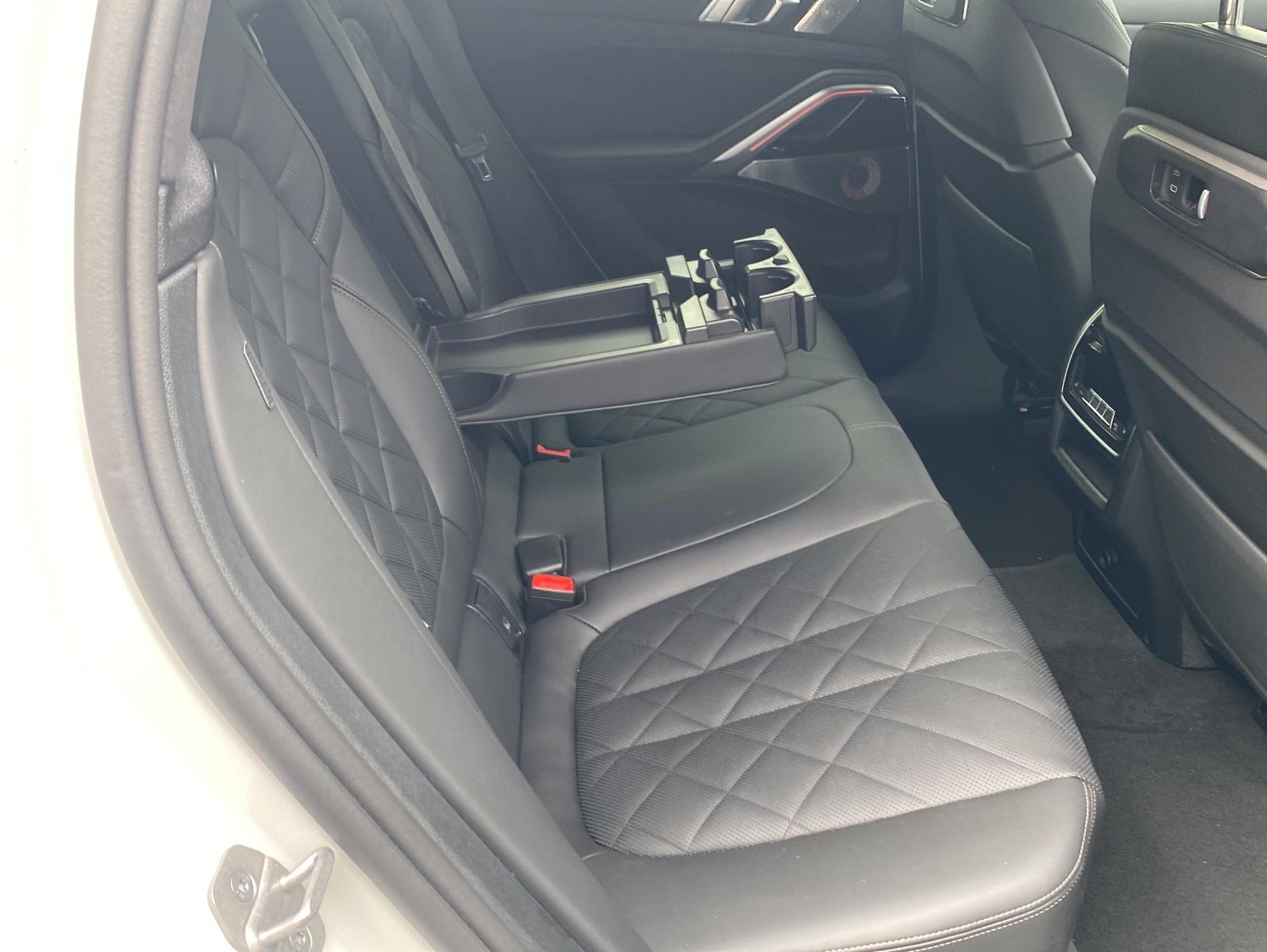 BMW X6 M60 i xDrive*UPE 148.000€*SoftClose*Pano*DAB
