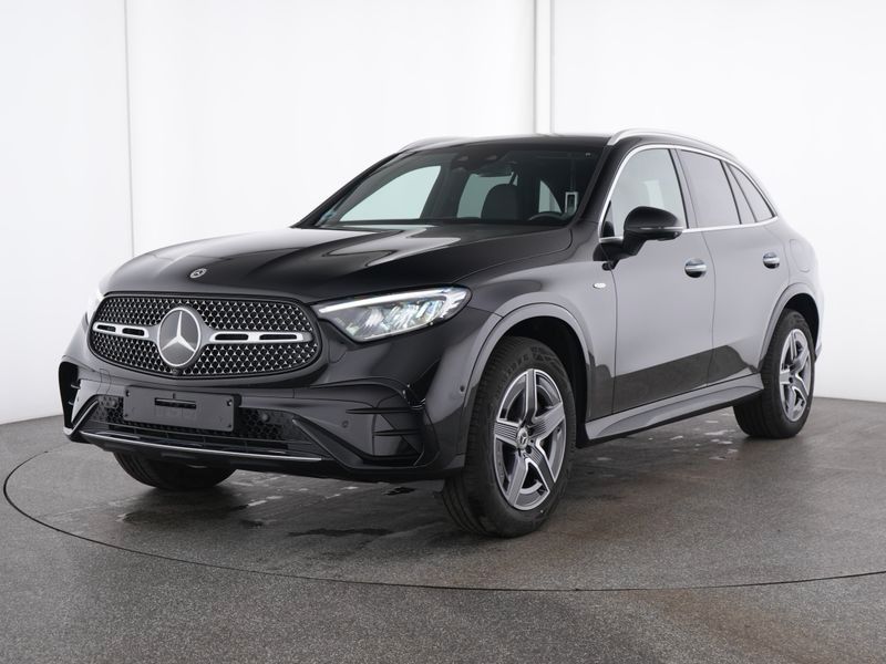 Fahrzeugabbildung Mercedes-Benz GLC 400 e 4M AMG AHK+Pano+FahrassPak+360°+Memory