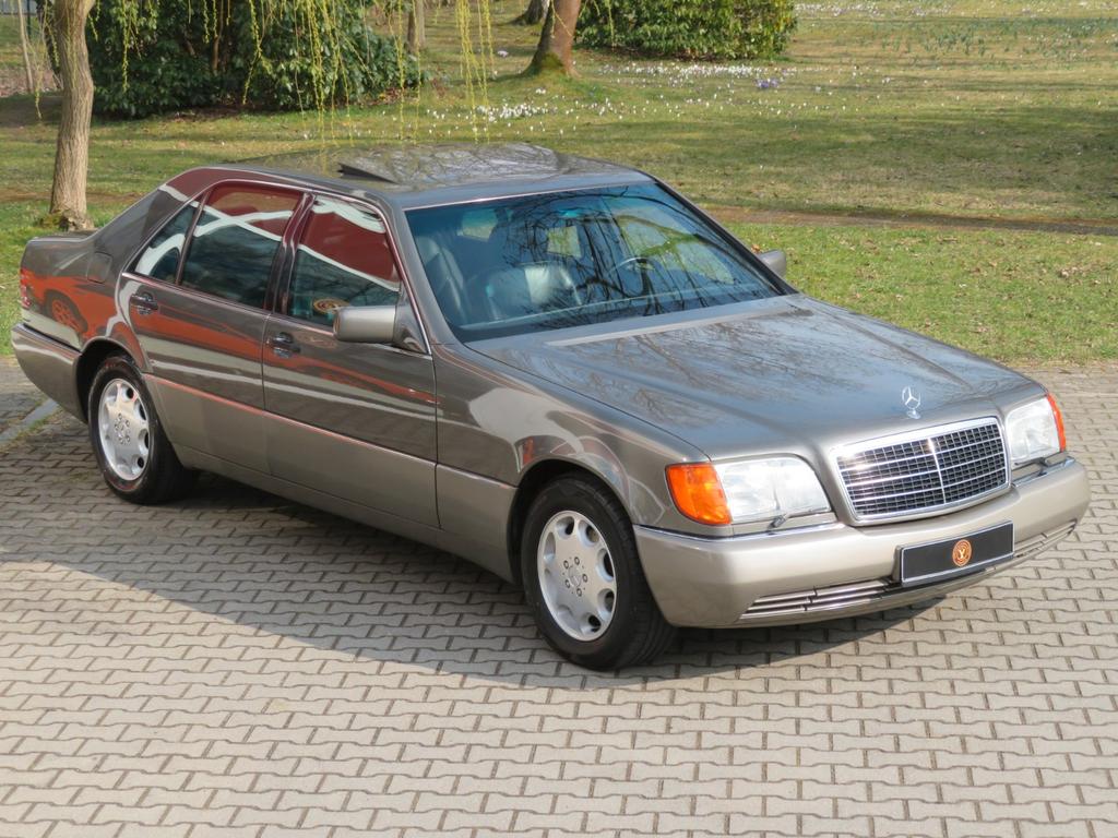 Mercedes-Benz 600