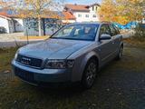 Audi A4 3.0 quattro tiptronic - Audi A4 aus 2003: 3.0