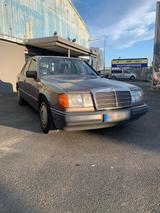 Mercedes-Benz Mercedes Benz W124 260E Baujahr 1988 - Mercedes-Benz 260: W124 260e