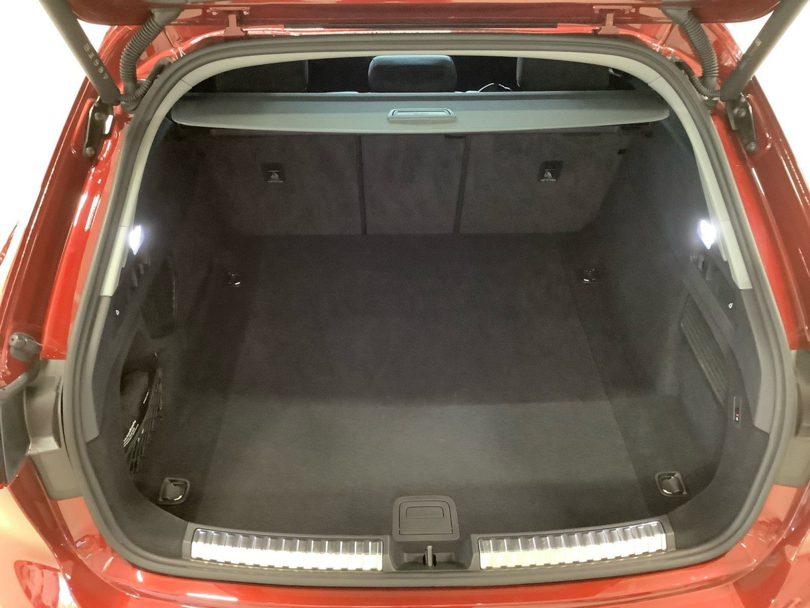 A5 Avant TFSI S tronic,AHK,LED-Plus,Kamera,Sport