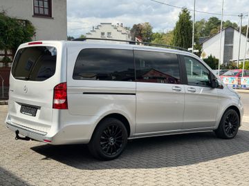 Mercedes V 250 - 12