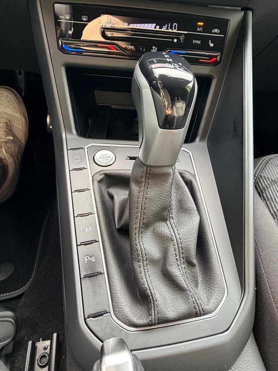 Volkswagen Taigo VW Taigo R-Line 110 PS DSG Werksgarantie 06/27, миниатюра 10