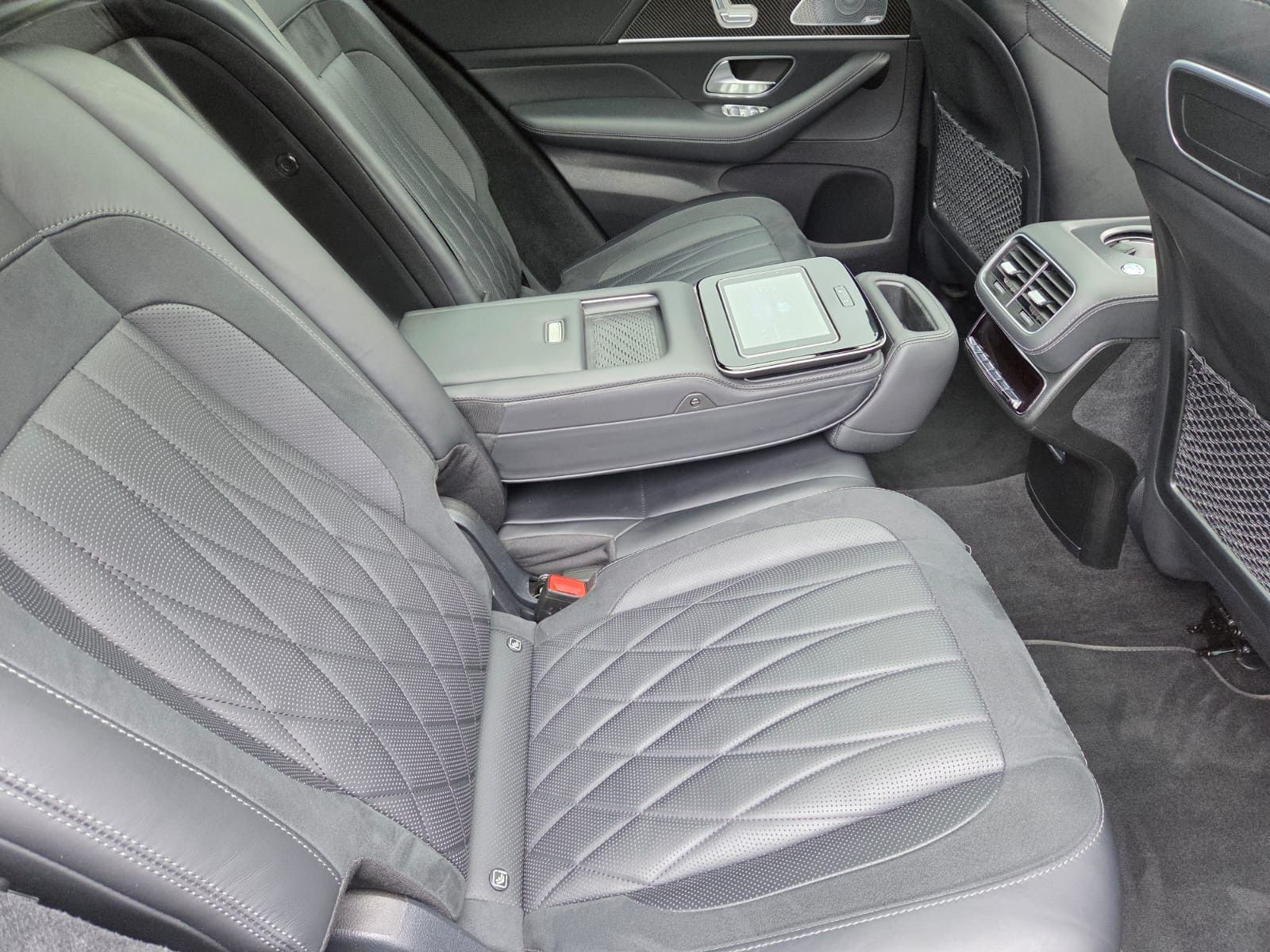 Fahrzeugabbildung Mercedes-Benz GLE 63 S AMG 4Matic+, Driver Package, Pano
