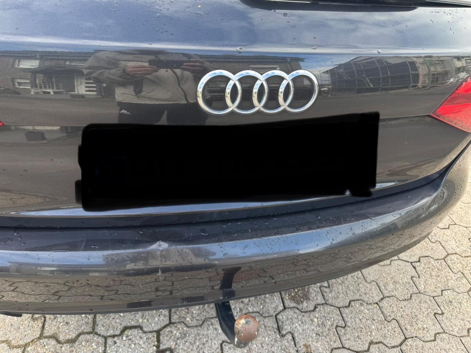 Audi A4 2012 — photo 12