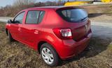 Dacia Sandero 1.2 16V 75 Bj.16 neue Reifen - Dacia Sandero: Rot