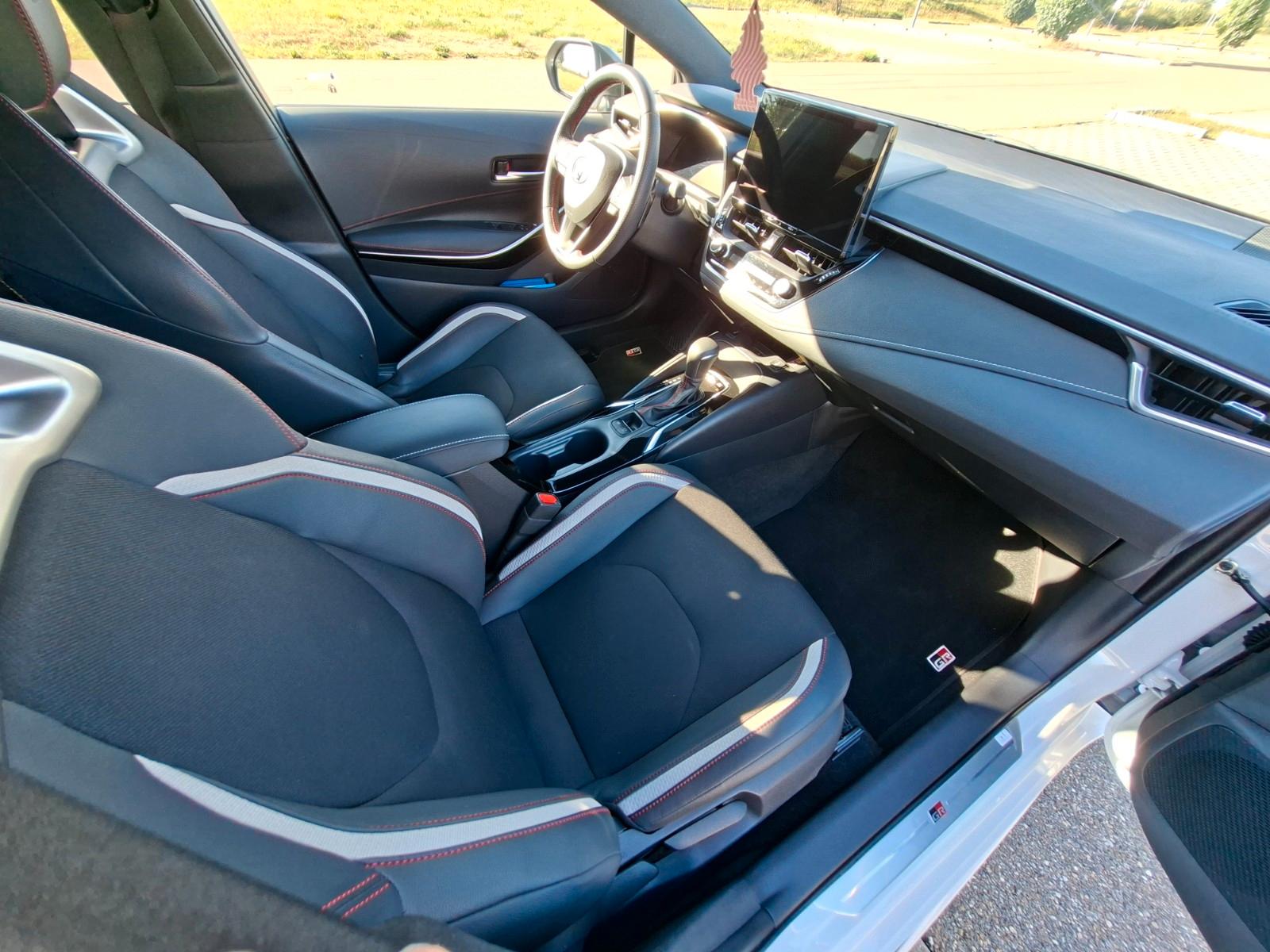Toyota Corolla 2,0 Hybrid GR Sport Touring Sports GR