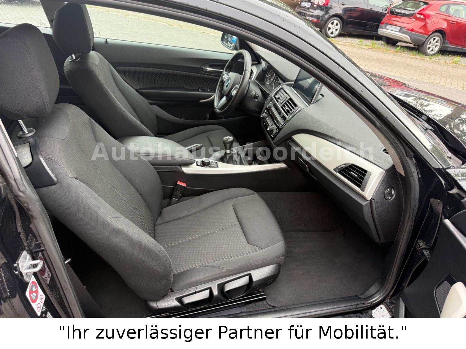BMW 118 d Advantage 2.Hand M-Sport Navi LED TÜV NEU