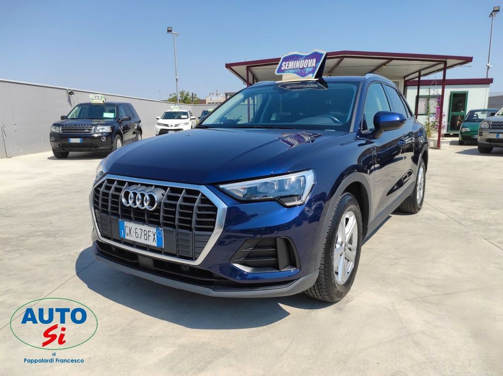 Image of Audi Q3