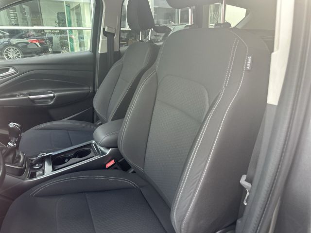 Kuga 1.5 Eco Cool & Connect 17 ALU RFK AHK Navi