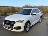 Audi Q5 55 TFSIe qu Sline+PANO+LUFT+ACC+AHK+HUD+B&O - Audi Q5: Sline