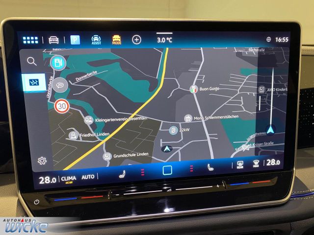 Tiguan 2.0 TDI DSG R-Line NAVI KLIMA LED PANO