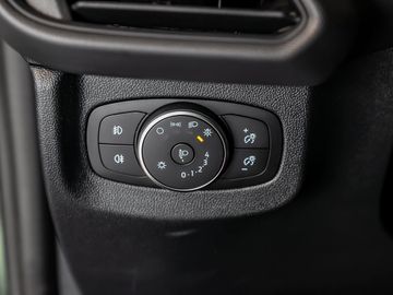 Ford Tourneo Courier Active Navi Kamera AHK Sitzhzg.