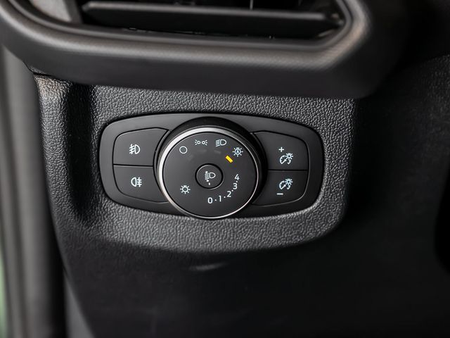 Ford Tourneo Courier Active Navi Kamera AHK Sitzhzg.