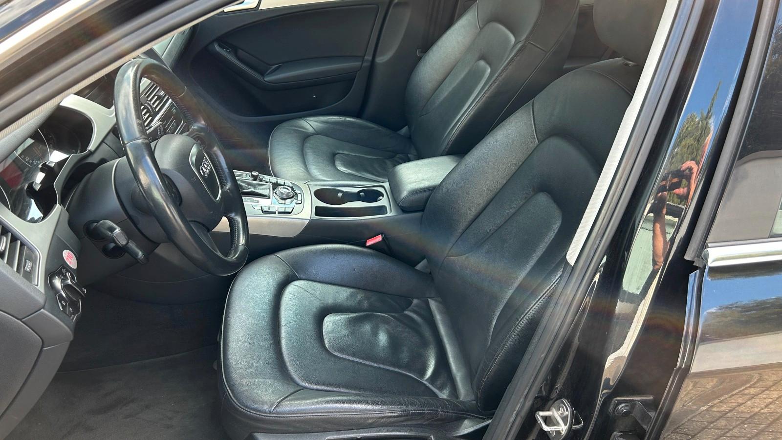 Audi A4 2009 — photo 45