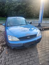 Ford Mondeo Limousine Baujahr 07/2002 - Ford Mondeo aus 2002 mit Diesel-Antrieb