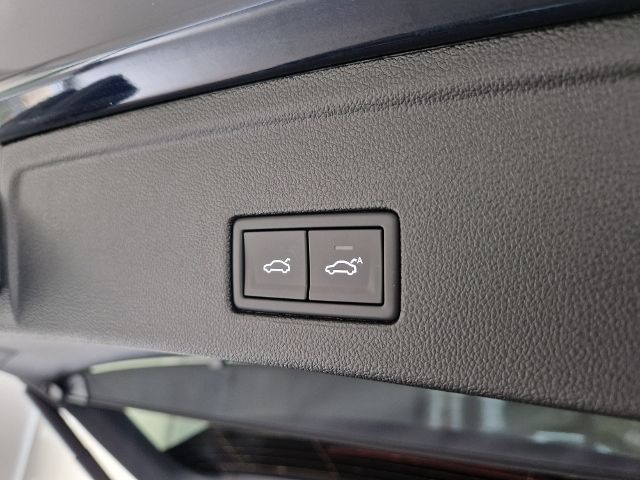 Touareg R-Line 3.0 V6 TDI LUFT PANO STH 4MOT AHK