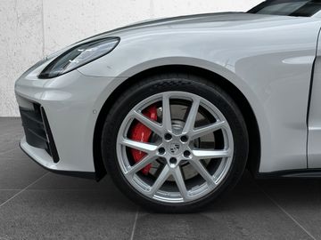 Porsche Panamera - 6