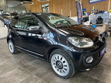 MYAUTOCENTER – Gebraucht- und Jahreswagen mit Werkstattservice in Pfaffenhofen Volkswagen up! black up! *Sitzh.*Navi*Klima*TÜV0428*
