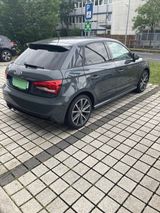Audi A1 1.8 TFSI S tronic sport Sportback sport - Audi A1 Gebrauchtwagen in Frankfurt