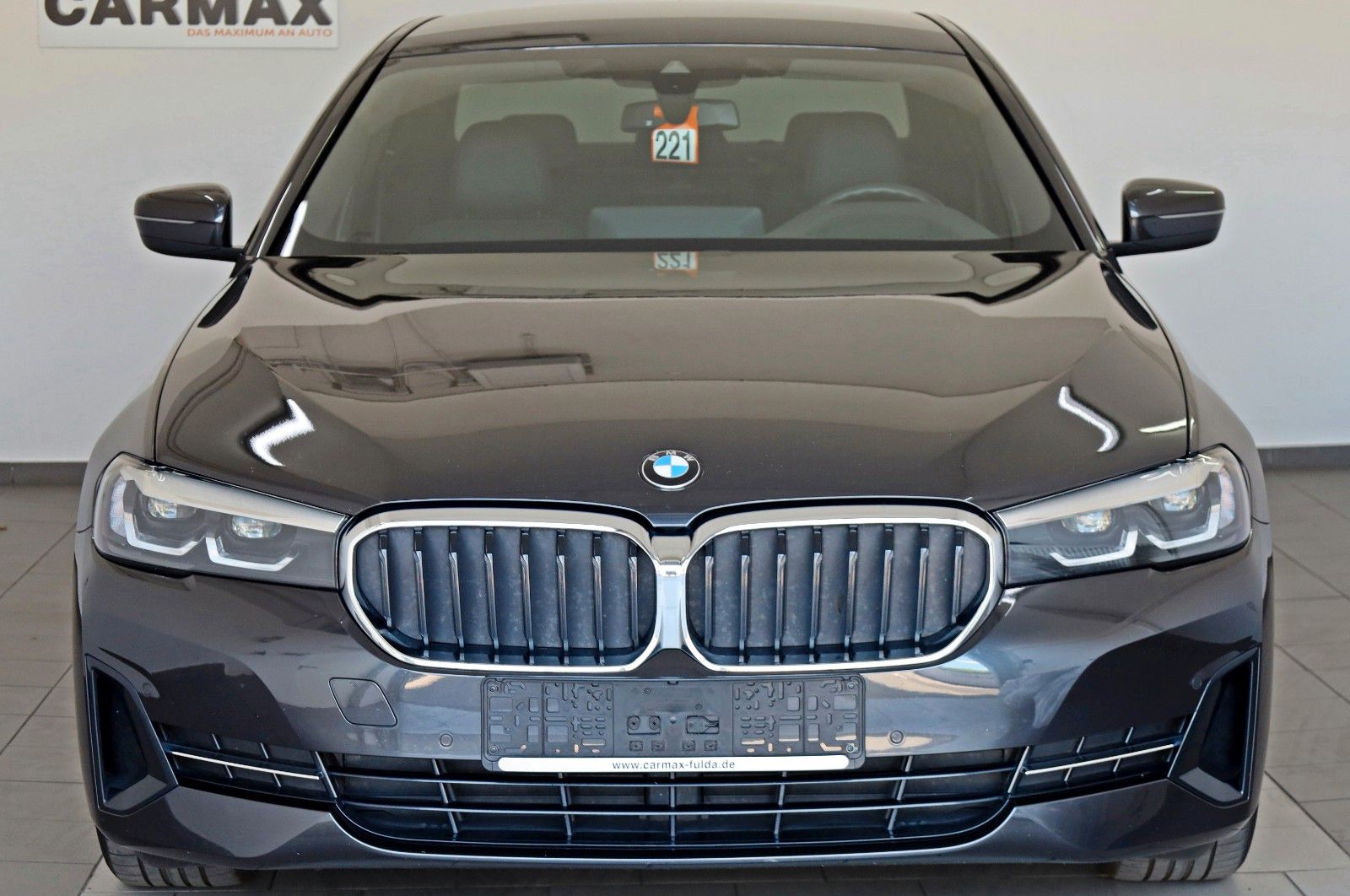 Fahrzeugabbildung BMW 530 d xDrive Lim. Leder,Navi,LED,Kamera,HUD,+WR