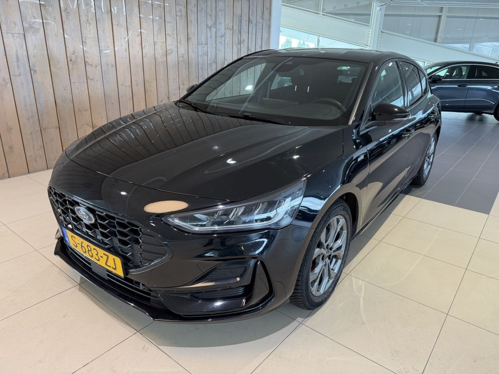 Ford Focus 1.0 EcoBoost Hybrid ST Line X