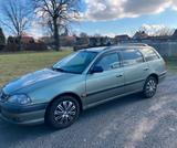 Toyota Avensis T22 Kombi Bj. 2001 - Toyota Avensis aus 2001: Kombi