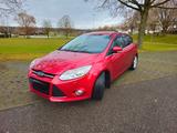 Ford Focus 1,6 EcoBoost 134kW Titanium - Ford Focus aus 2011: Limousine